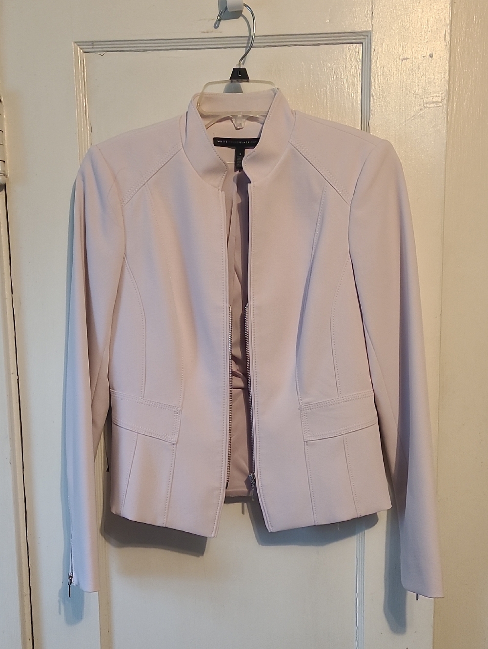 White House Black Market Pale Pink Collarless Zip Blazer